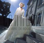 19-07-2003 Monique Collignon couture, July 19, 2003.

[keywords]Model, Feather Skirt[/keywords]